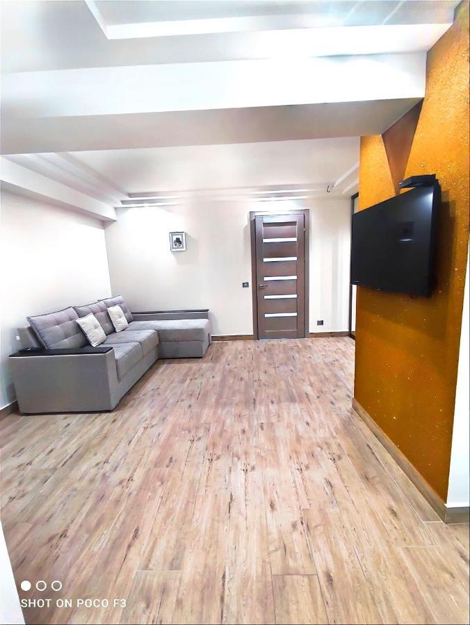 Apartment Sun Center Chisinau